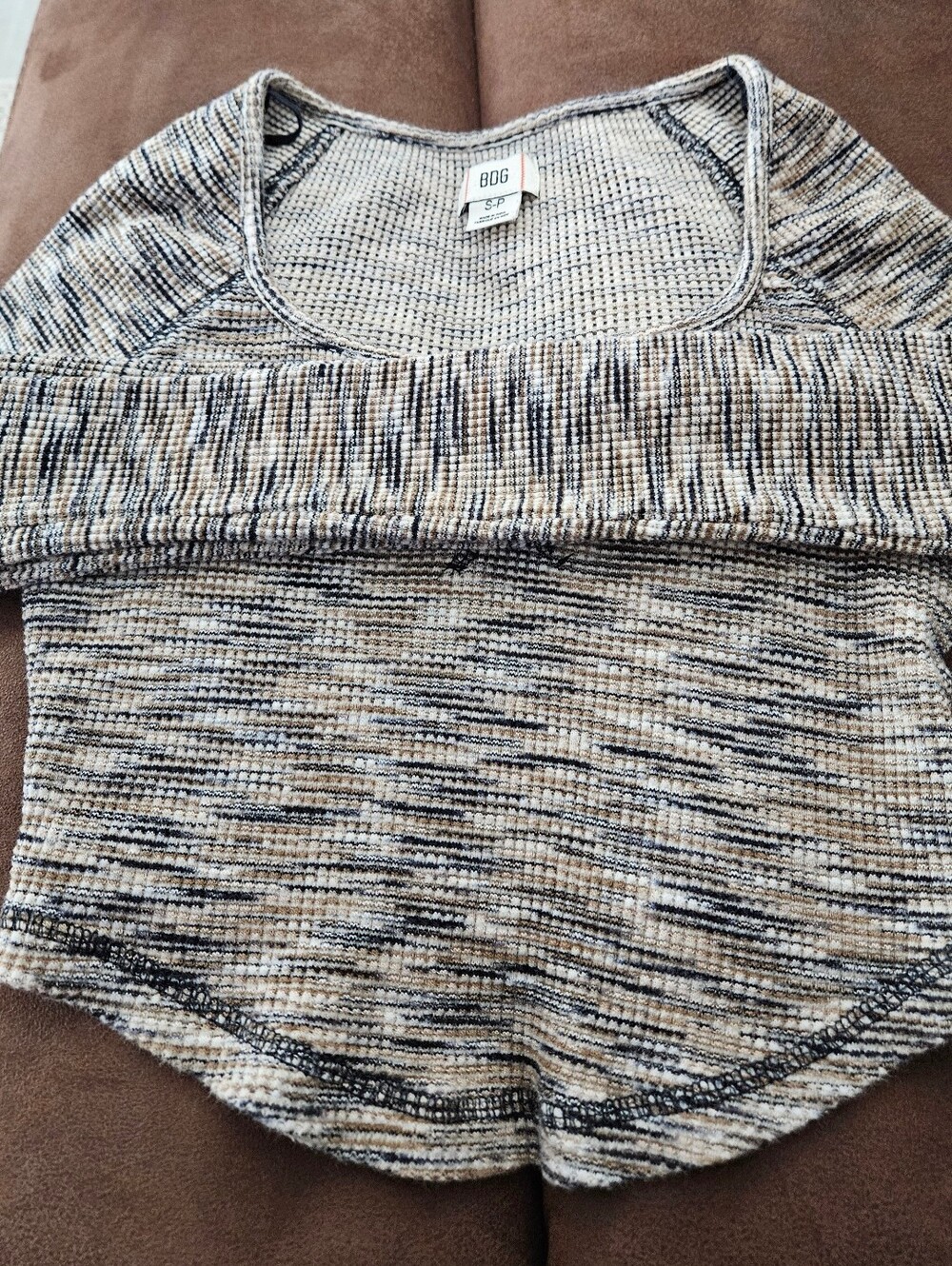 Urban Outfitters Ribbed Notched Crop Top Marled Beige Black Small Petite - Picture 13 of 16